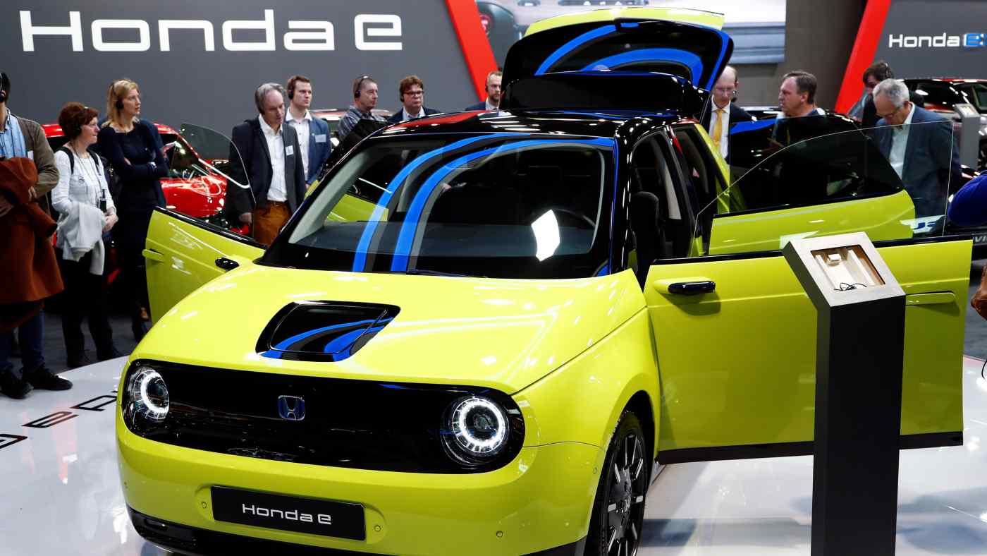 Tesla Model 2 Honda aims for 100% EV sales by 2040, zero road fatalities by 2050 503Z_1454368243_RC2ECE9CIIA8_RTRMADP_3_BELGIUM-CAR