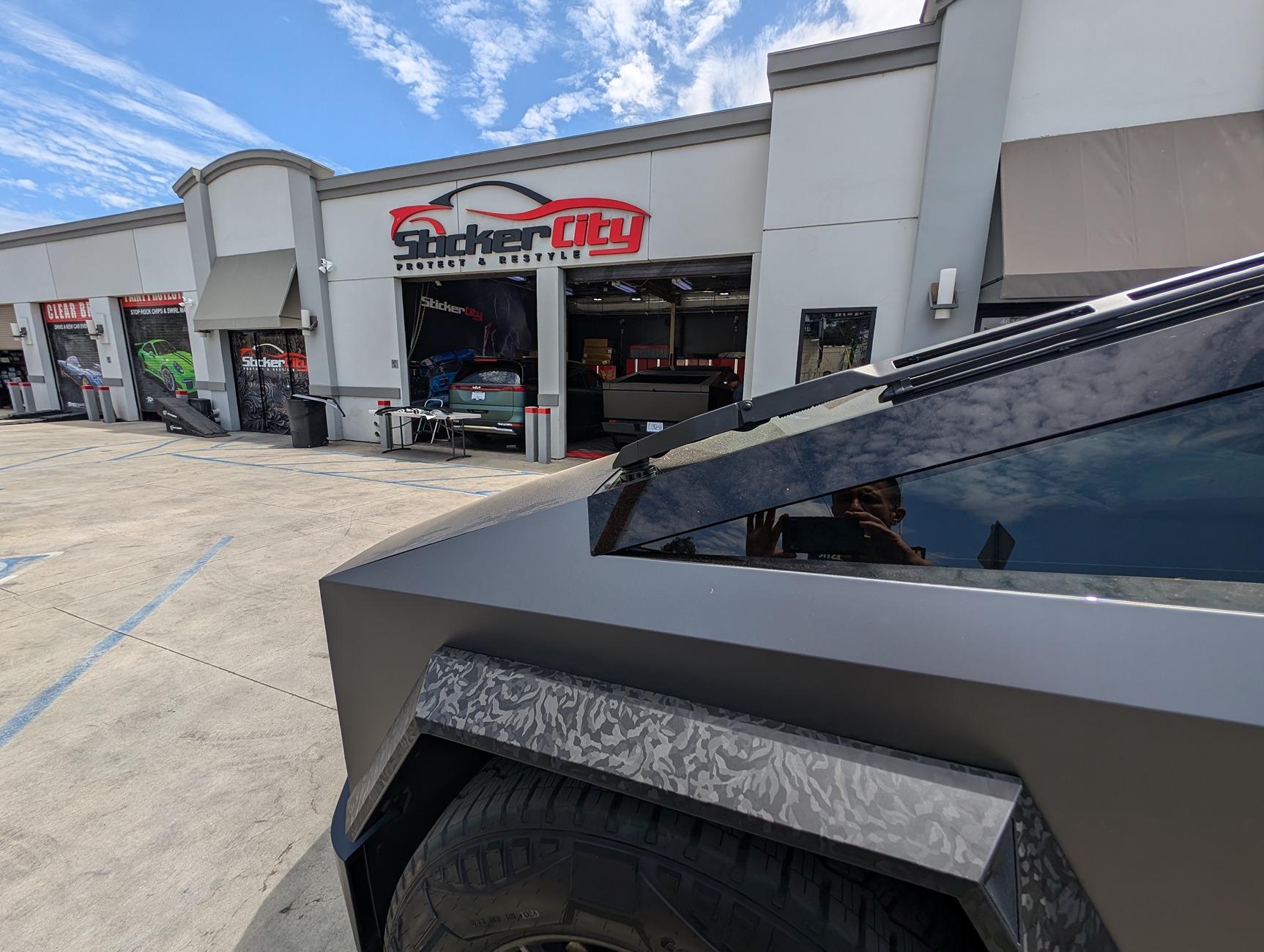 Tesla Model 2 DIY Fender Flare Vinyl Wrap Kits for a Tough Look Upgrade to Your Cybertruck CYBERT~3.JPG