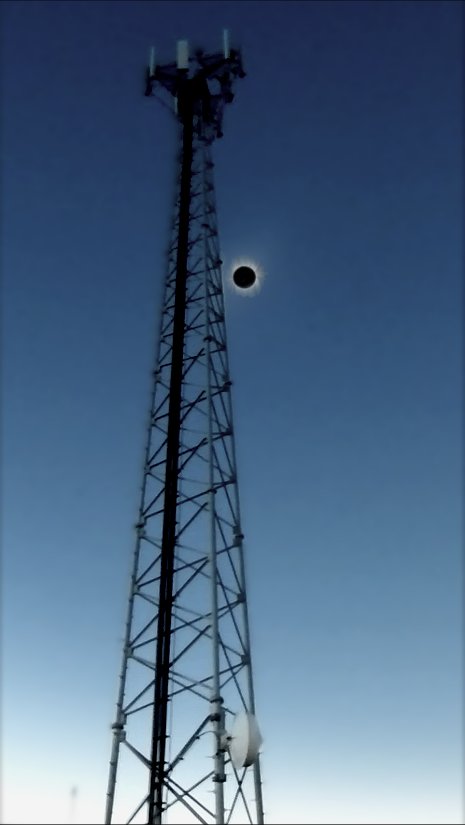 Tesla Model 2 Total Solar Eclipse in Austin Texas, Apr 8, 2024 at 1:37 pm elipsetall