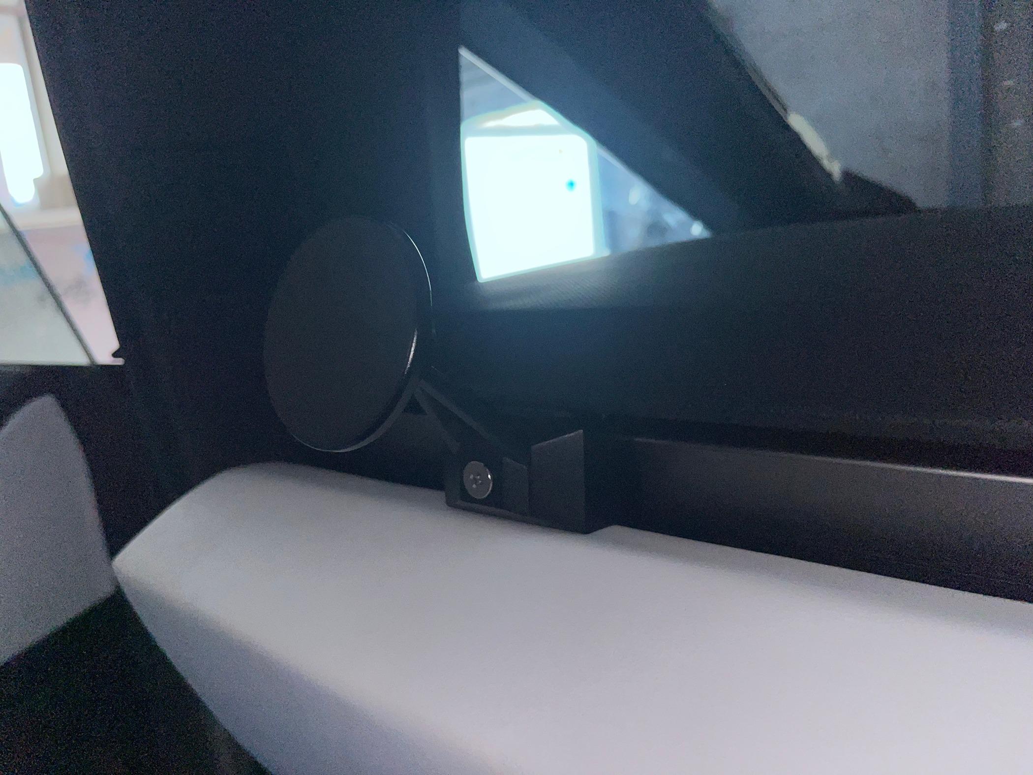 Tesla Model 2 ELECFRESH | Product Testing | Cybertruck MagSafe phone mount Solution IMG_1646