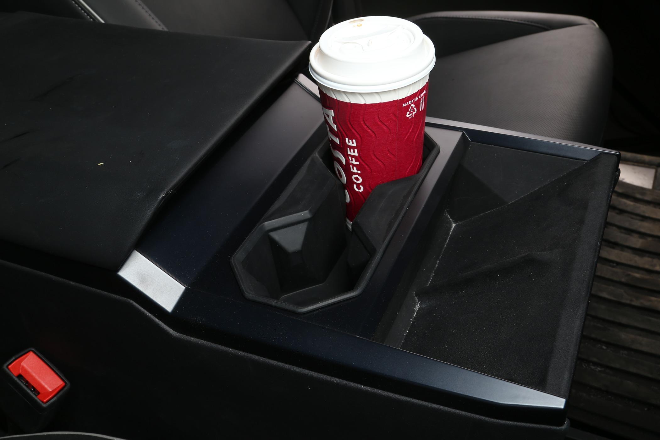 Tesla Model 2 ELECFRESH | Product Testing | Cybertruck Wireless Charging Area and Cup Holder Anti-dirty Solution IMG_6184.JPG