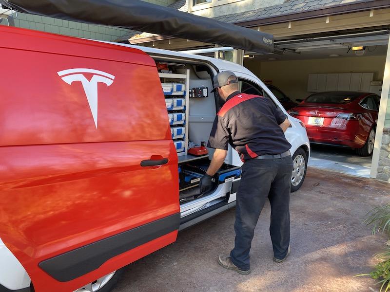 Tesla Model 2 Tesla Service Truck! IMG_8919