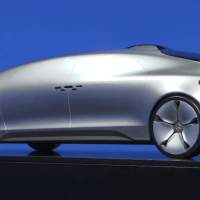 Tesla Model 2 2022 Mercedes-Benz EQS luxury EV: Brains and beauty are a potent combination sg-eqs-3-200x200