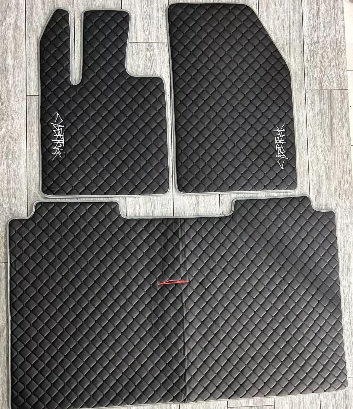 Tesla Model 2 Leather Car Floor Mats in Diamond / Color Options for Cybertruck -- by Premium-CarCover WhatsApp Image 2024-04-27 at 10.47.29